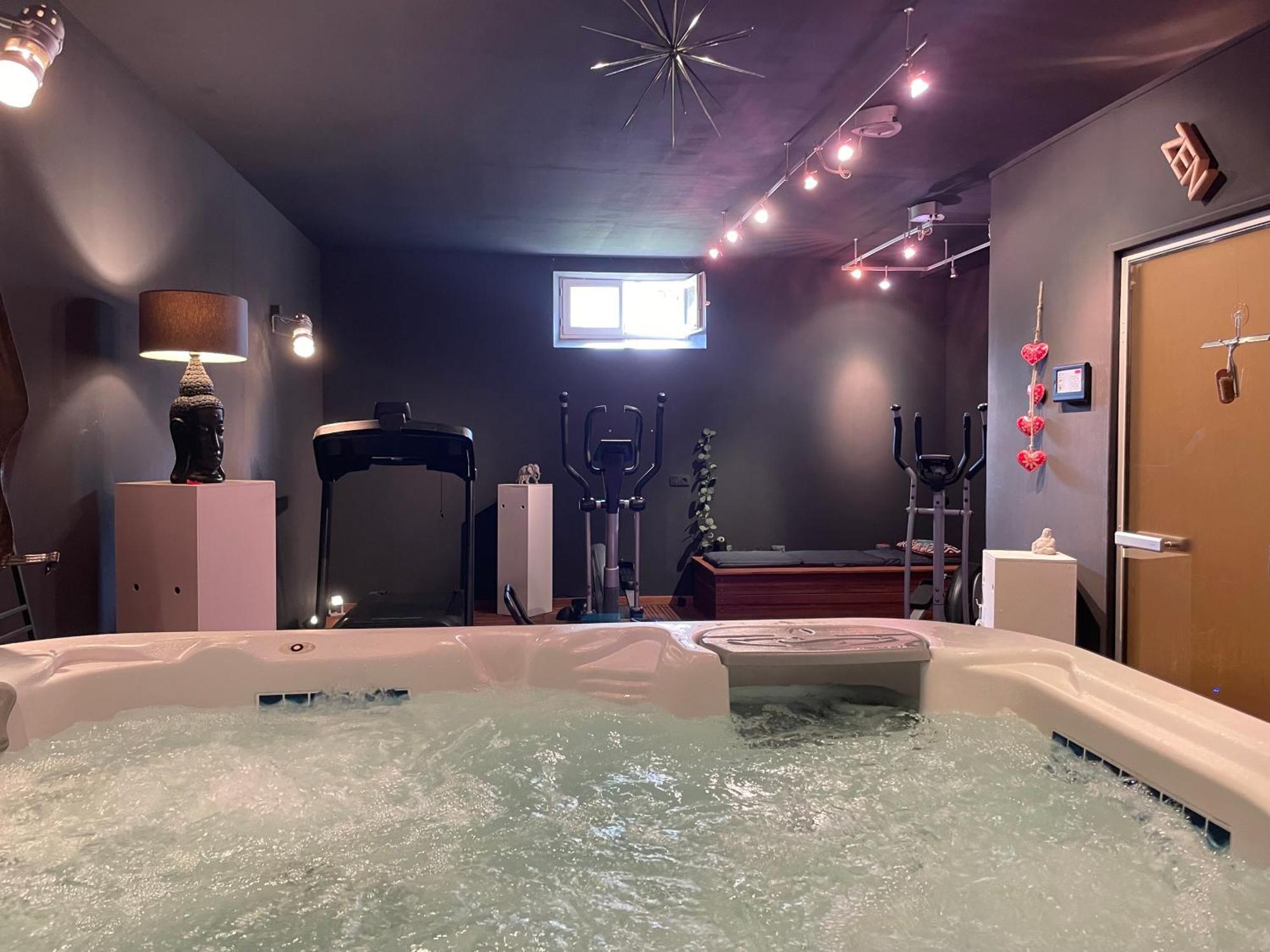Gite A La Campagne Les Grandes Maisons Espace Jacuzzi Hammam Spa Lorris 외부 사진